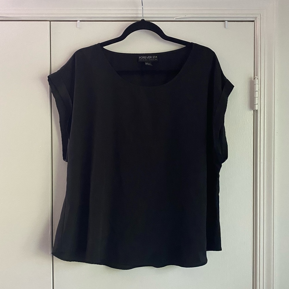Womans Black Short Sleeve Blouse Size 1X